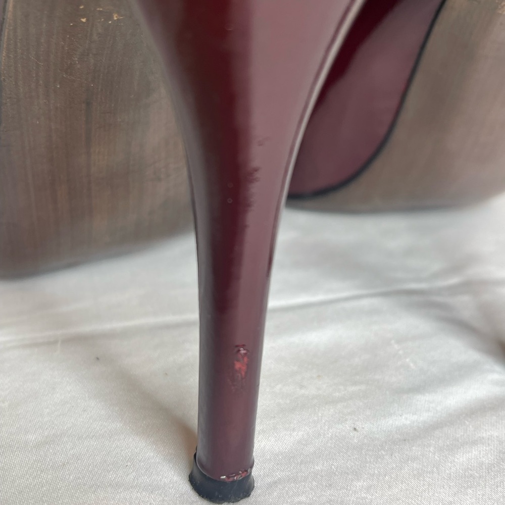 Stuart Weitzman Burgundy Red Patent Peep Toe Heel - Picture 8 of 13